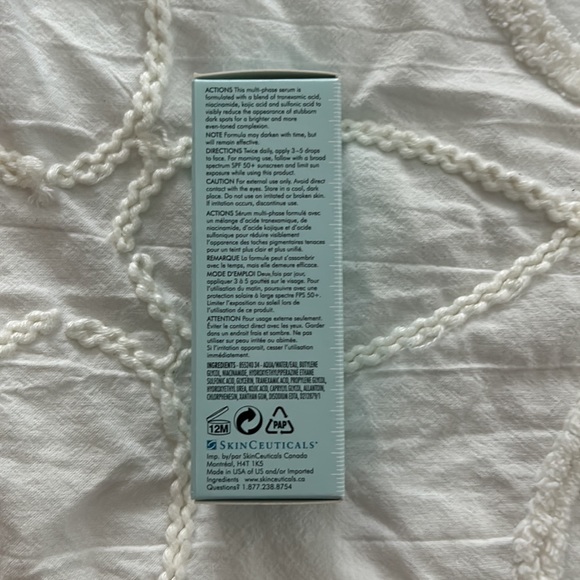 Skinceuticals Discoloration Defense - Picture 3 of 6